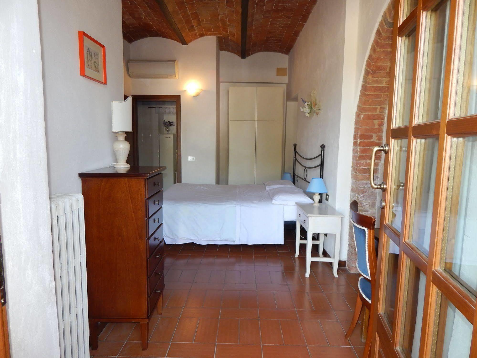 سيينا Fullino Nero Rta - Residenza Turistico Alberghiera المظهر الخارجي الصورة